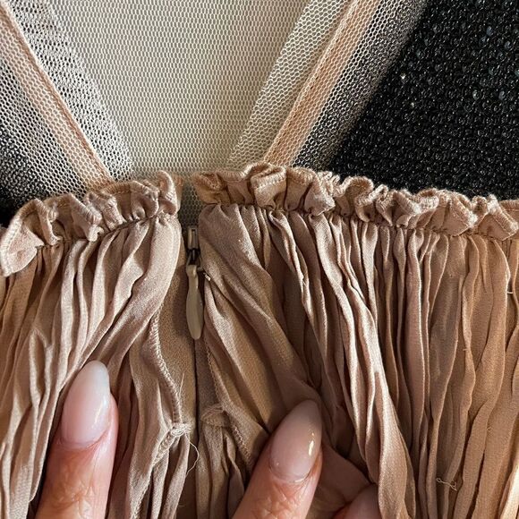 BCBGMAXAZRIA Averil Sequin Pleated Tiered Sleeveless Mesh Mini Dress | SZ L - Picture 9 of 17